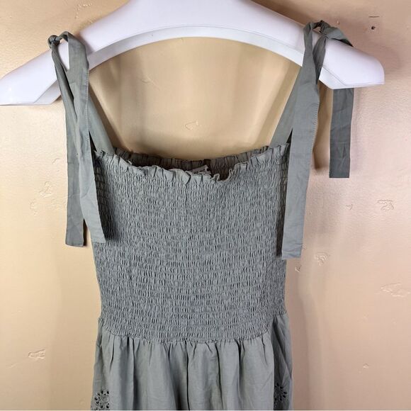 Zara Gray Maxi Dress with Eyelet Details - Picture 5 of 8